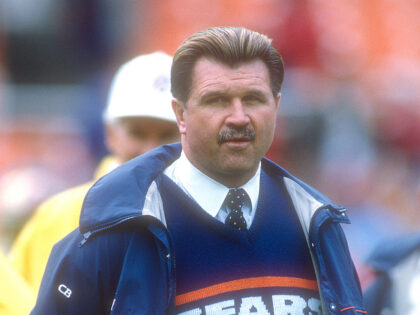 WASHINGTON,DC - NOVEMBER 13: Head coach Mike Ditka of he Chicago Bears looks on before a N