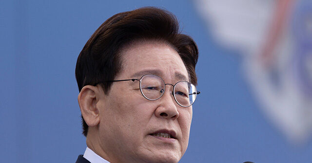 South Korea to Ukraine: Apologize for Exposing N. Korea POW Transfer