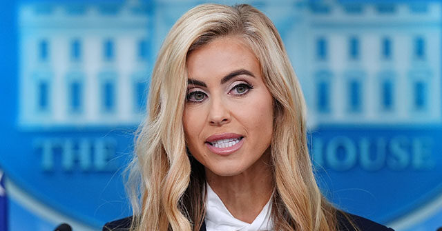 Texts Show Zacharia Sought Interview with Sean Hannity