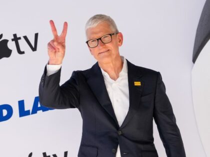 Media Research Center: Apple News Hid Stories Reporting on DNC’s Financial Woes Ahead of Midt
