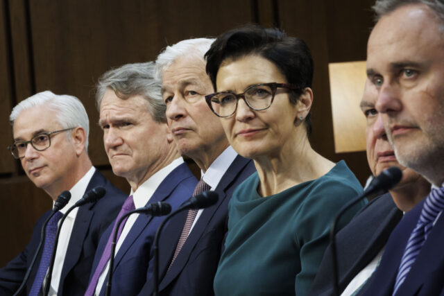 Big Banks Cut Off Conservatives and Christian Groups, OCC Investigation Finds