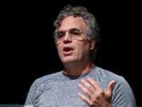 ‘Avengers’ Star Mark Ruffalo Says Gavin Newsom Disqualified from POTUS Run for Opposing