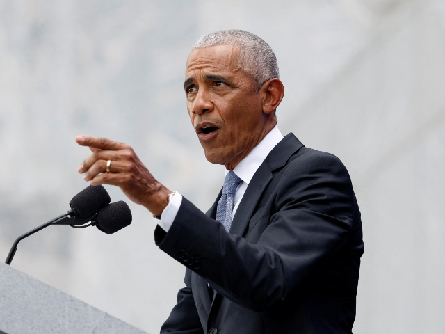 GettyImages-2281615240 Former US president Barack Obama speaks at the opening of the Barack Obama Presidential Ce