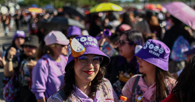 Chile Military Police Praises BTS Fans for 'Exemplary Behavior' During Concert