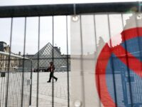 Paris Louvre Museum and Others to Close on Saturday in Anticipation of Violence