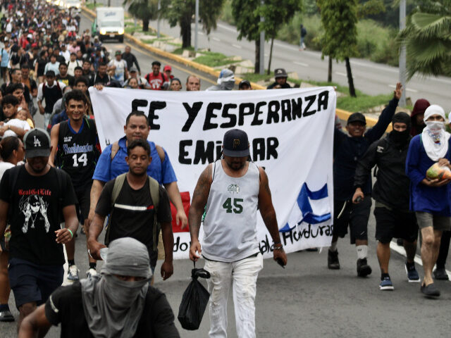New Migrant Caravan Leaves Southern Mexico, Many Hoping for Democrat Win in Midterms (Jose