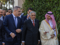 Saudi Arabia, Turkey, Pakistan Hold Emergency Talks in Iran Amid Fears of Renewed War