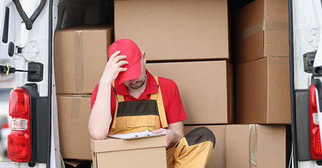 Delivery Man Nets $500,000 from Crowdfunding After Being Trolled