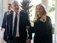 Fox News Hosts Sean Hannity and Ainsley Earhardt Tie the Knot at Wedding Attended by Political and 
