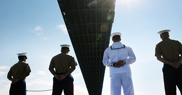 Report: Navy, Marine Boards Defy Transgender Troop Ban