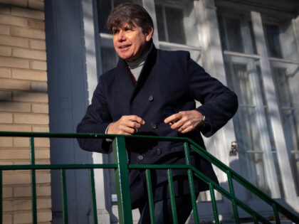Former Illinois Gov. Rod Blagojevich arrives home at his Ravenswood Manor home on Monday,
