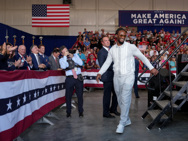NFL Great Todd Gurley Campaigns with Trump in Georgia
