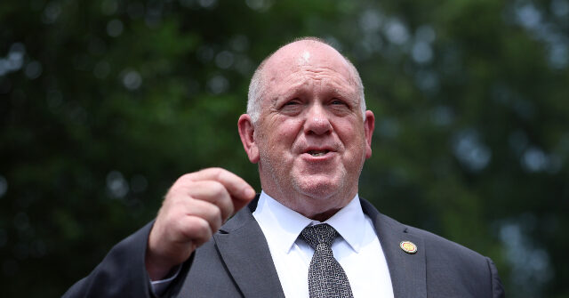 Tom Homan Pushes DHS to Pressure Employers Who Hire Illegals