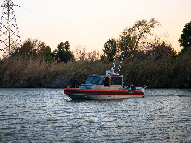 CARTEL GUNFIRE: Coast Guard Forces Return Fire After Attack on Texas Border (FILE: U.S. Co