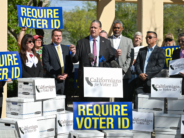 headline: Poll Shows Broad Consensus on Showing Valid Photo 