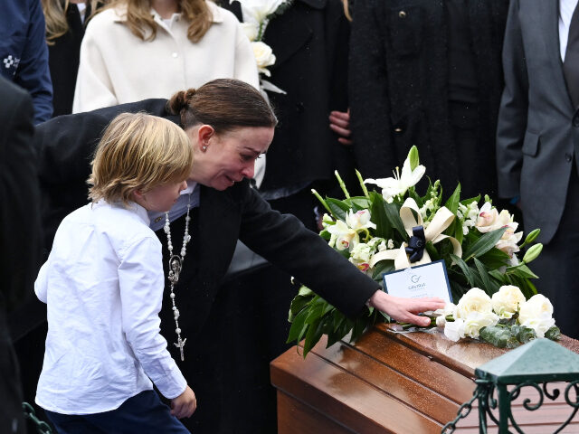 Widow of Slain Colombian Presidential Frontrunner Accuses Nicolás Maduro of Role in Killing