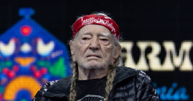 Video: Willie Nelson Endorses Democrat James Talarico for Texas Senate