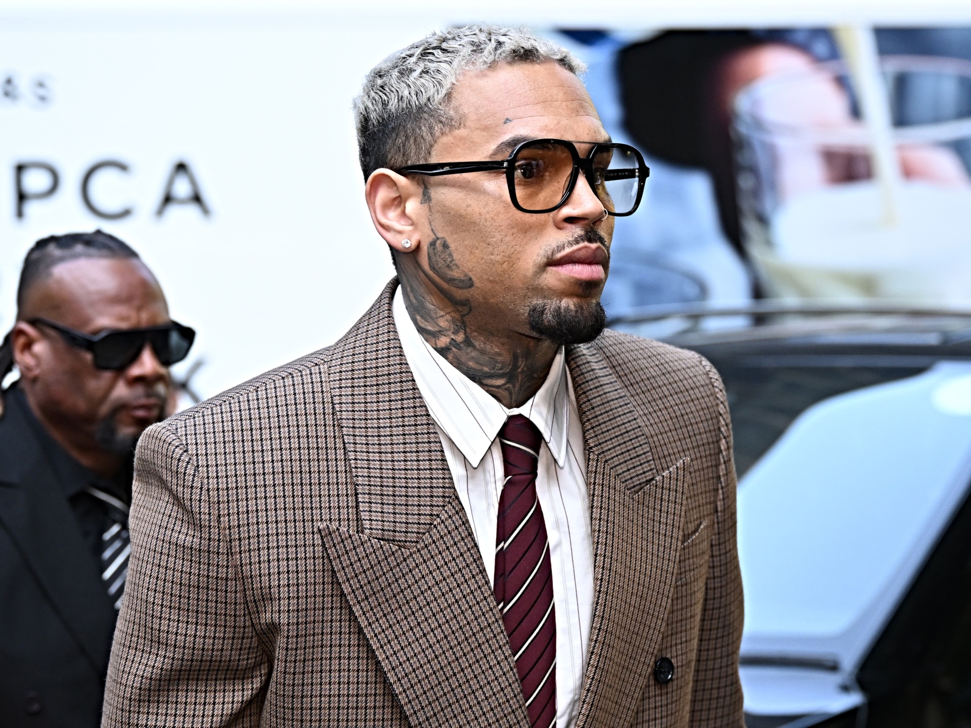 Chris Brown avoids jail with suspended sentence in London attack