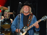 John Anderson, Country Music Hall of Famer, Dies at 71