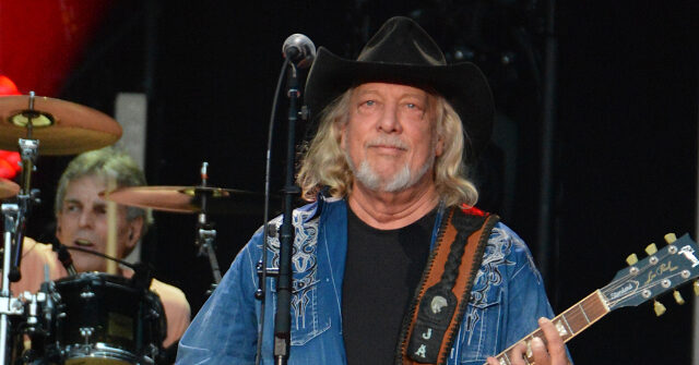John Anderson, Country Music Hall of Famer, Dies at 71