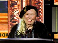 Singer Joni Mitchell Becomes U.S. Citizen: ‘A Journey That Began 62 Years Ago’