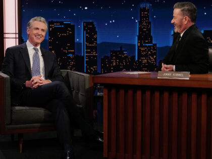 JIMMY KIMMEL LIVE! "Jimmy Kimmel Live!" airs every weeknight at 11:35 p.m. ET an
