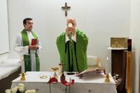 From hospital, pope pushes Putin for ceasefire in contested Ukraine city