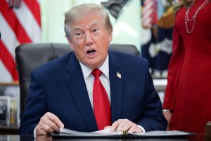 Trump says he won't attack Iran until after midterm elections