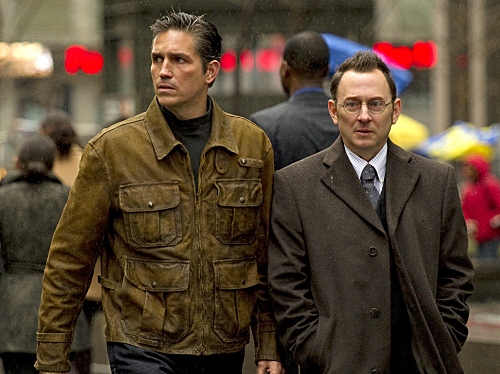 'Person of Interest' Season 1 Blu Ray Review: Engaging Drama Set in Our Age of Surveillance