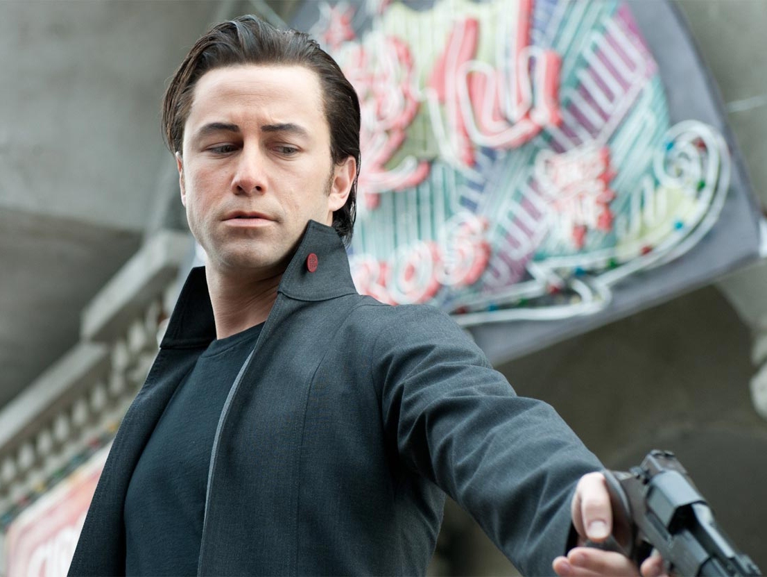 'Looper' Review: Refreshing Twists on Time Travel Action Genre