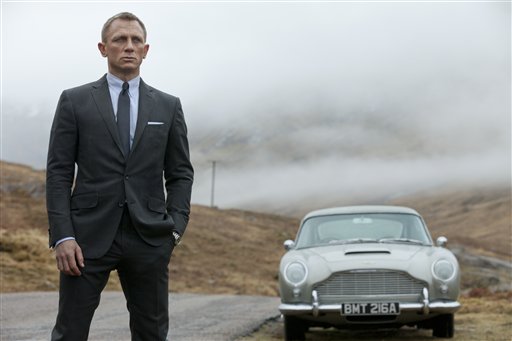 With 'Skyfall,' Craig Puts His Stamp on Bond