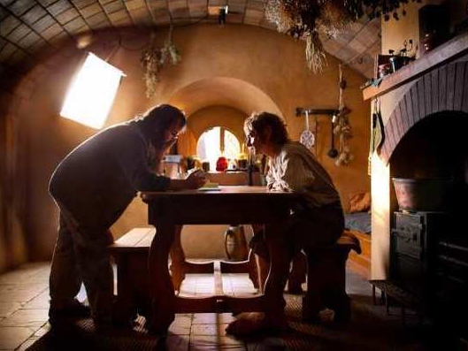 Hobbit Mania Grips New Zealand Movie Premiere