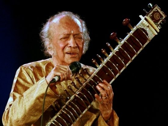 Indian Sitar Virtuoso Ravi Shankar Dies at 92