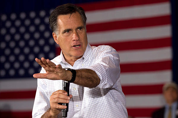 Romney scolds Obama for passing blame