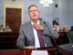 Jeb Bush Backs Off Republicans 'Hyperpartisan' Remark