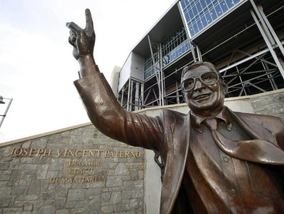 Penn State Alums Want Joe Paterno Statue Returned