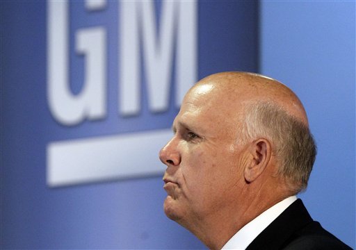 GM profit plunges 41 percent
