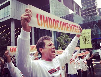 Police Arrest Undocumented Activists in 'Undocubus' Protest Blocks from DNC