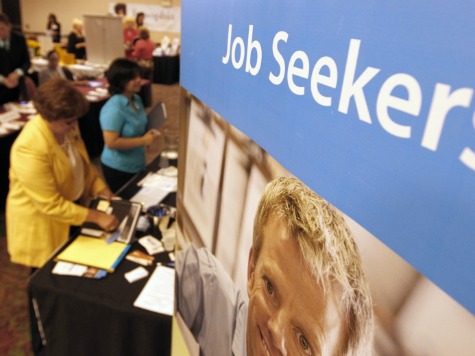 Unemployment Claims Rise 17,000 Despite Holiday 'Hiring' Season