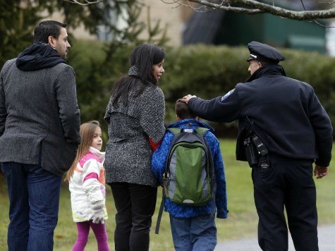 Obama Pushes Gun Control, Newtown Parents Push to Keep Cops in Schools