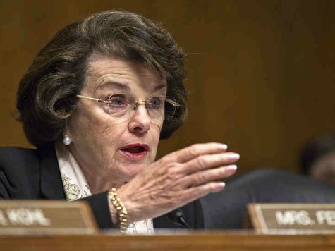 Feinstein Drops Gun Bill Before Police Give Report on Newtown Shooting