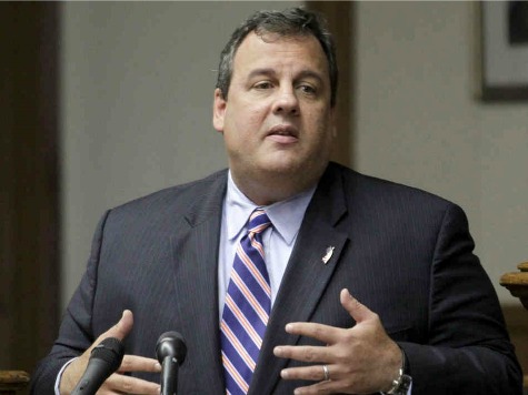 Chris Christie Pins Blame on Staffer for Bridge Controversy