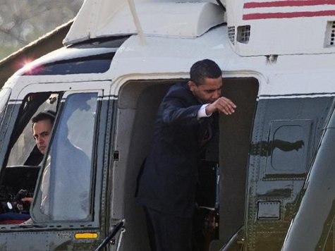 Campaign lull as Obama visits victims' families