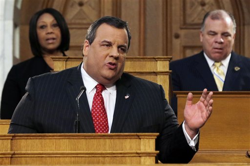 Christie says he's willing to talk about gun laws
