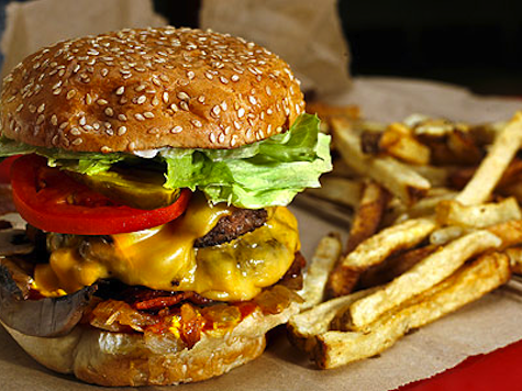 Five Guys Outlets To Raise Burger Prices Thanks to Obamacare