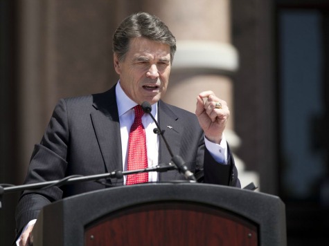 Rick Perry: GOP Governors Will 'Rue' Approving Medicaid Expansions