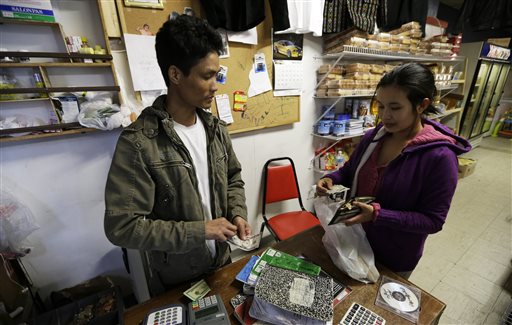 Burmese Refugees Flock to Iowa Meatpacking Town