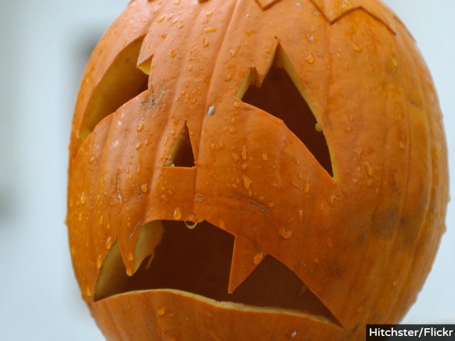 North Dakota Woman to Give Obese Kids Letters on Halloween