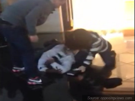 Caught on Tape: Knockout Game Backfires in Las Vegas Mall