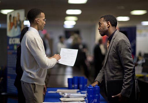 US Unemployment Aid Applications Surge to 368,000